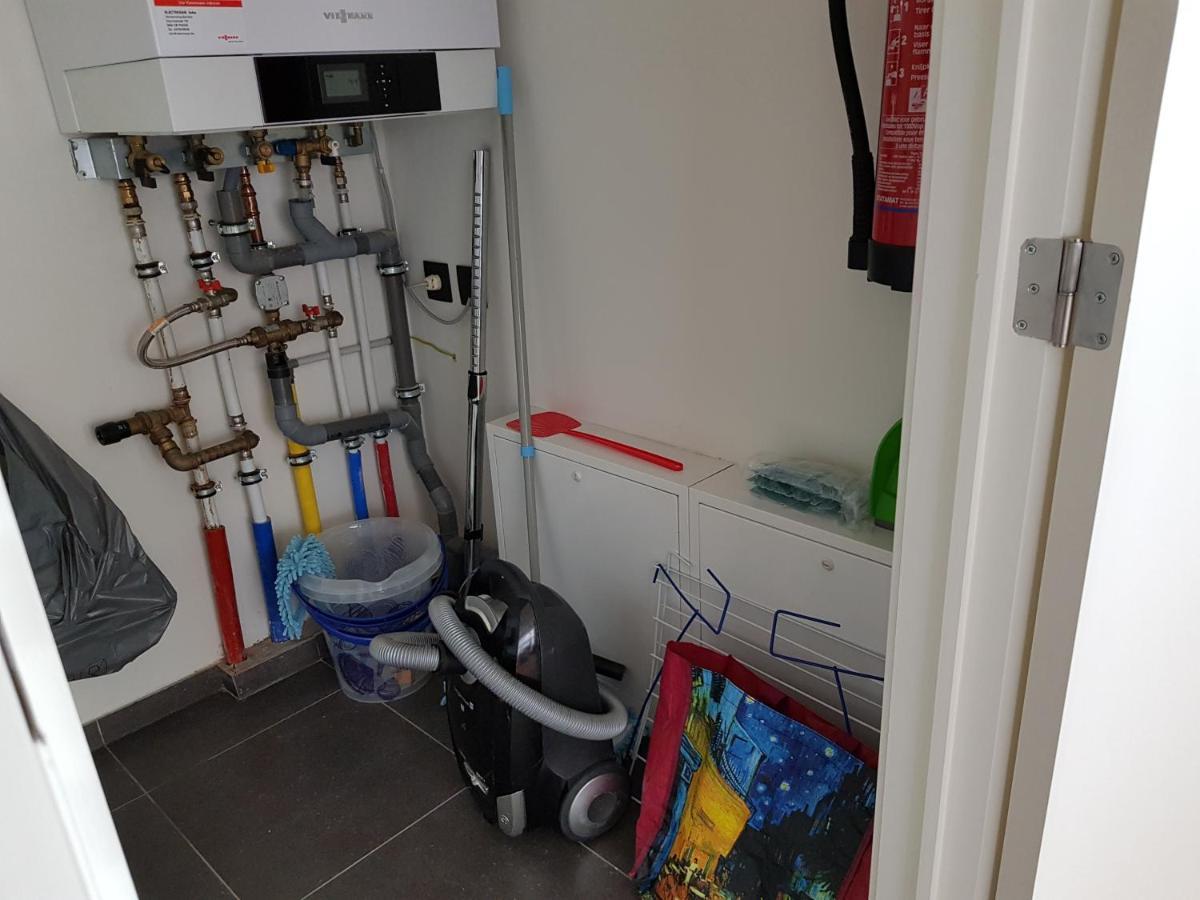 Koksijde Zeedijk La Digue 102 Appartement Met Garage - Lateraal Zeezicht Exterior foto